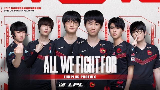 中场位置往 中场位置往