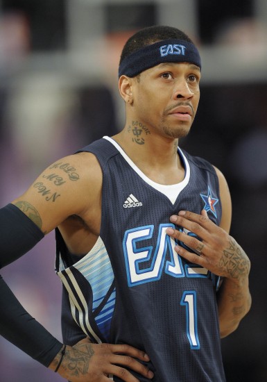 强调团队配 强调团队配