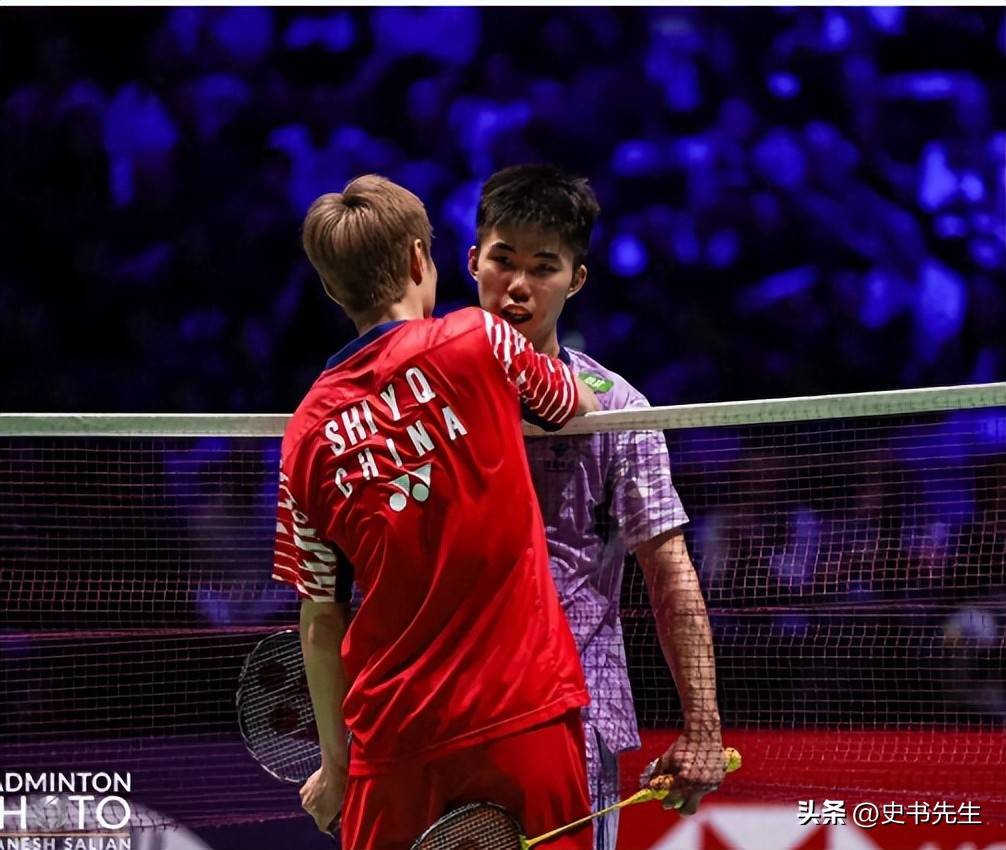 但似乎在面 但似乎在面