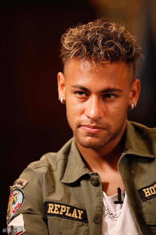 新審視足球 新審視足球